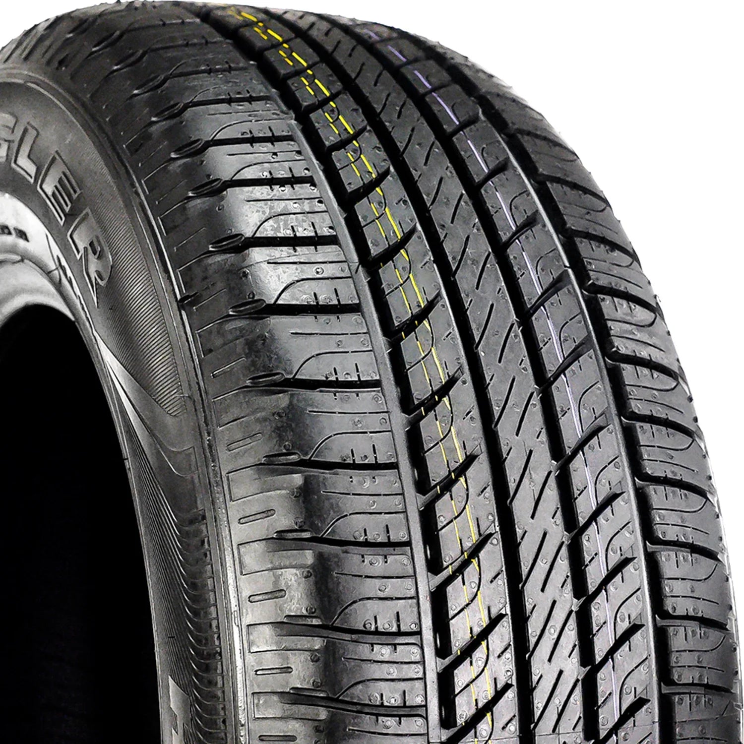 Wrangler HP All Weather 235/70R17 111H XL Performance All Weather Tire